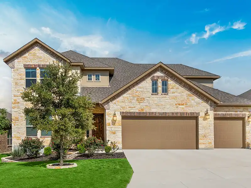 Modern mid-class home